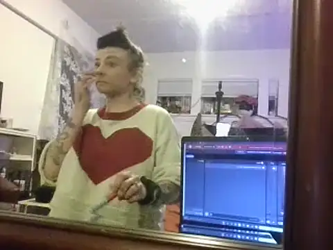 Phoenixmonroe0810 online show from 01.28.25