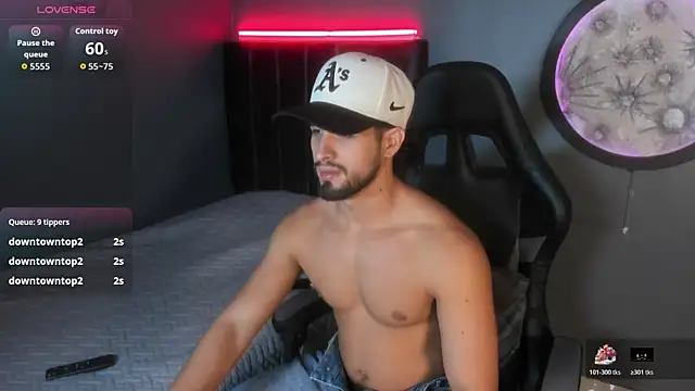 khriss brown online show from 12.16.25