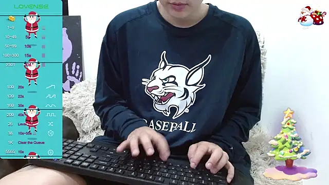 Snapshot of TRIXIE_TANG28 chatting on 12.15.24 TRIXIE TANG28 online show from 12.15.24