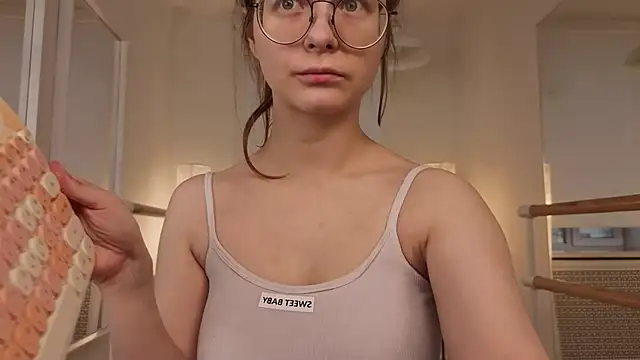 CassieCool online show from 10.16.25