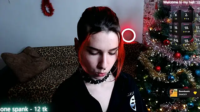 Snapshot of Miya_Wey_ chatting on 12.27.24 Miya Wey  online show from 12.27.24
