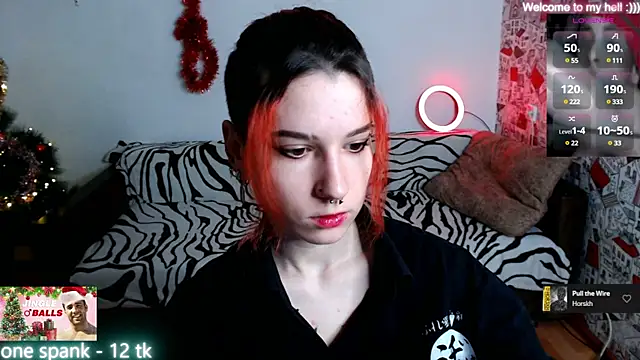 Snapshot of Miya_Wey_ chatting on 01.12.25 Miya Wey  online show from 01.12.25
