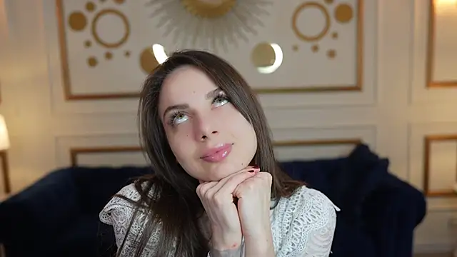 Snapshot of Alisa054 chatting on 10.16.25 Alisa054 online show from 10.16.25