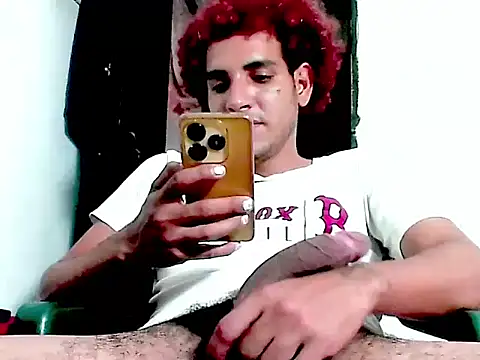 Snapshot of maick5- chatting on 12.02.25 maick5- online show from 12.02.25