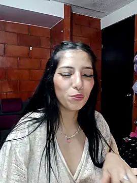 Snapshot of Raven__purple chatting on 01.31.25 Raven purple online show from 01.31.25