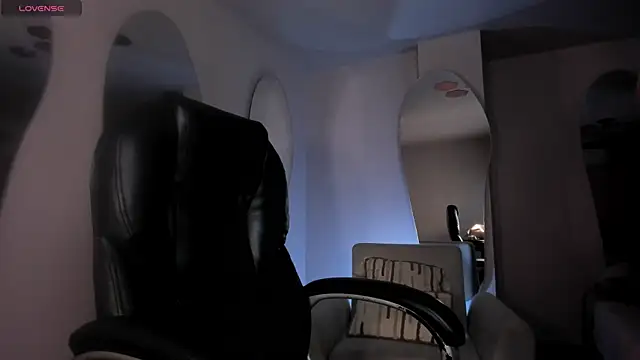 ChloePreston  online show from 07.05.26