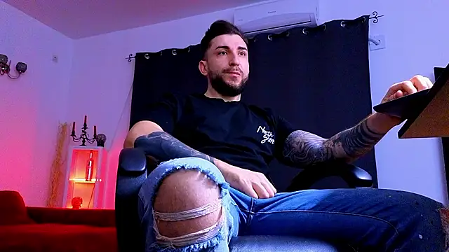 MightyAaron66 online show from 02.10.26