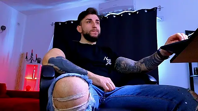 MightyAaron66 online show from 02.18.26