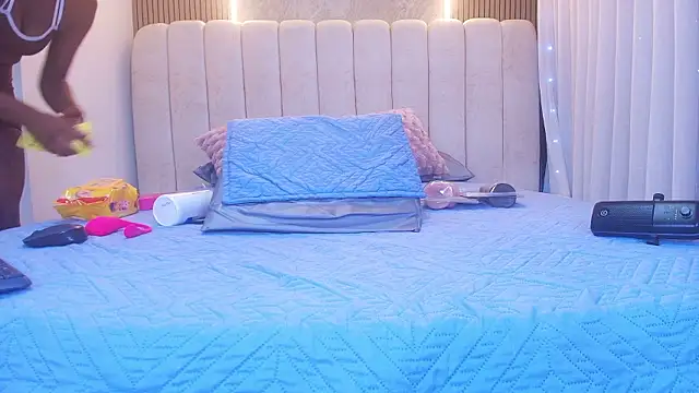 kata hazel online show from 03.19.26