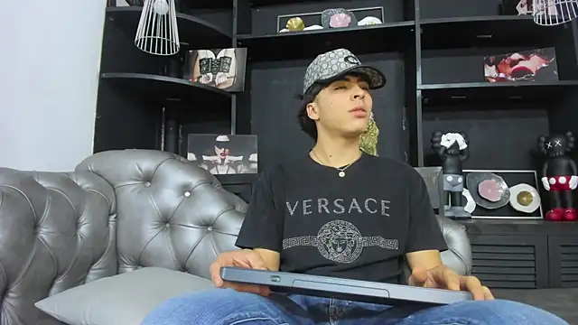 HeellBoy  online show from 10.16.25