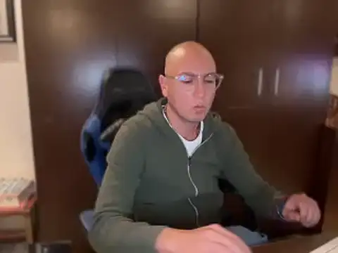 alanan881 online show from 03.05.25