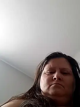 Snapshot of staceysmomfow chatting on 01.09.25 staceysmomfow online show from 01.09.25