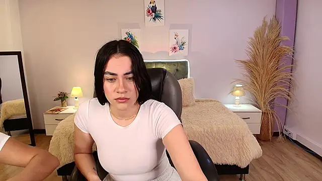 Snapshot of Icysweetcam chatting on 04.30.26 Icysweetcam online show from 04.30.26