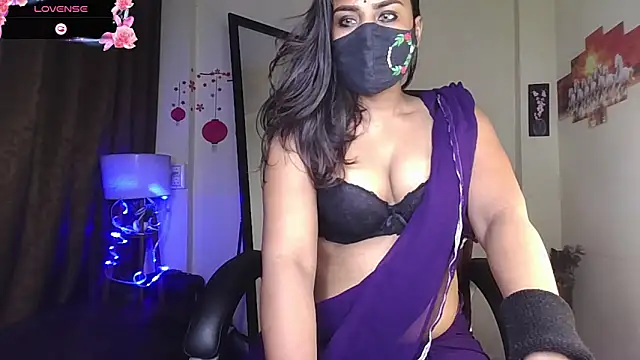 Black-Pearll online show from 03.03.26