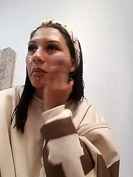 Snapshot of Nicky-7 chatting on 12.04.24 Nicky-7 online show from 12.04.24