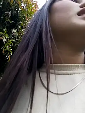 Snapshot of Nicky-7 chatting on 02.15.25 Nicky-7 online show from 02.15.25