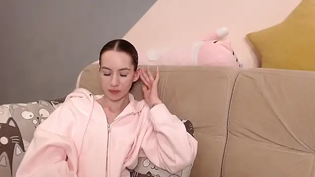 Snapshot of AmbrielHailey chatting on 05.12.26 AmbrielHailey online show from 05.12.26