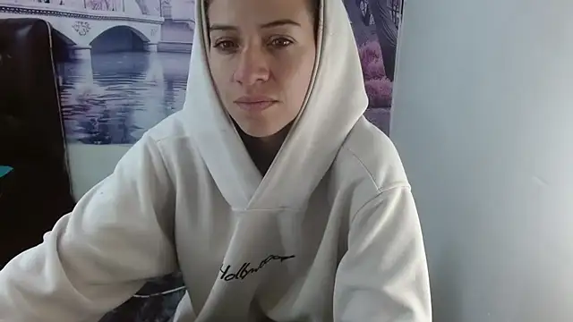 daniela rivasth online show from 03.03.25