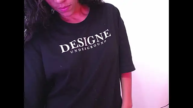 daniela rivasth online show from 10.23.25