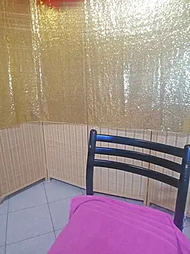 Snapshot of Foxlady2271 chatting on 01.05.25 Foxlady2271 online show from 01.05.25