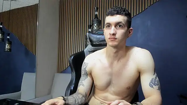 JacksonOlsenn online show from 02.12.25