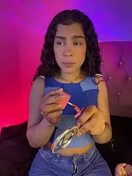 NINA 18 YEARS online show from 09.11.25