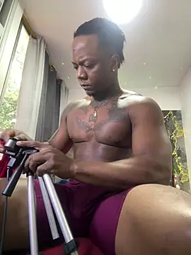 ronnie 7777 online show from 03.06.26