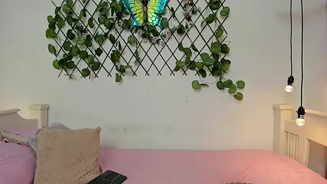 Kim Eli online show from 02.25.26