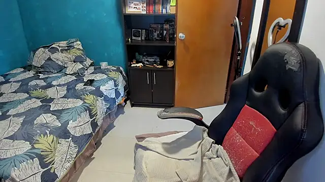 peanut tangerine online show from 09.12.25