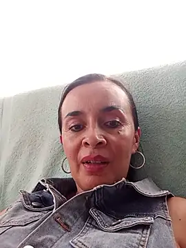 Samantha Sullivan  online show from 07.28.26