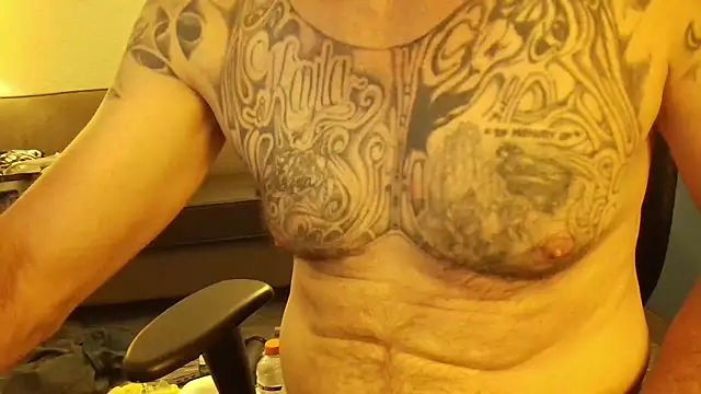 overaveragefreak4you online show from 06.30.26