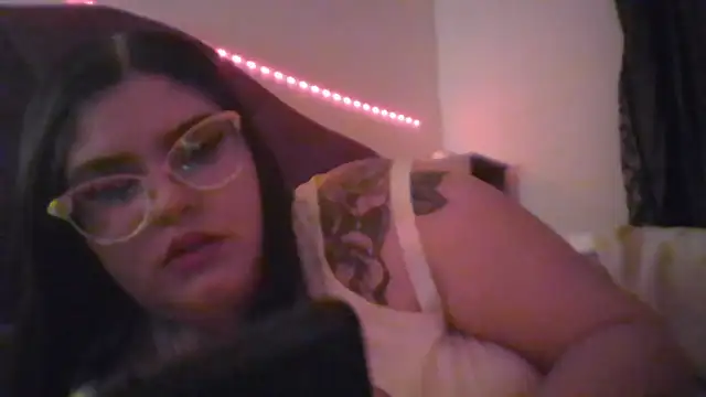 alexaandreea99 online show from 02.04.26