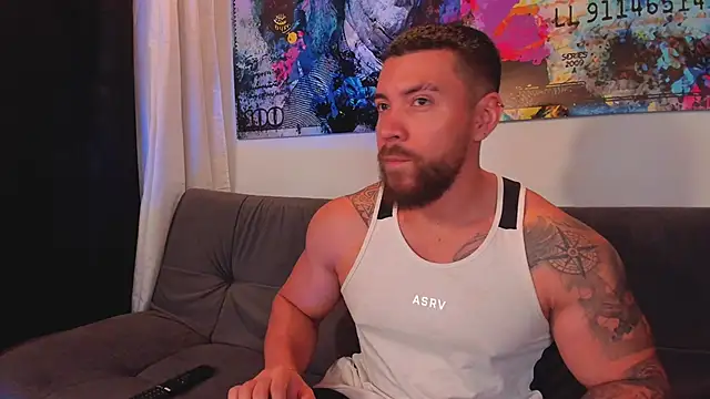 Snapshot of _dreammr1_ chatting on 11.14.25 dreammr1 online show from 11.14.25