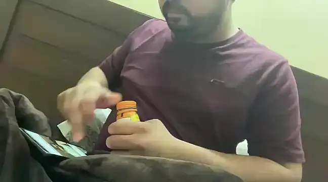 Snapshot of coolboy6566 chatting on 12.21.24 coolboy6566 online show from 12.21.24