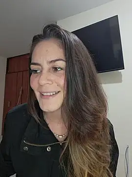 Hanny 24 online show from 01.15.26