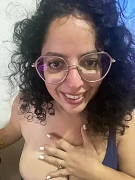 Snapshot of babyluna939 chatting on 03.03.25 babyluna939 online show from 03.03.25