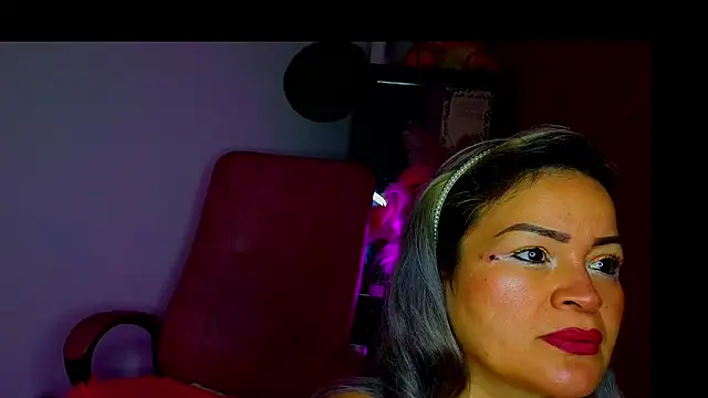 scarletteowens online show from 04.15.26