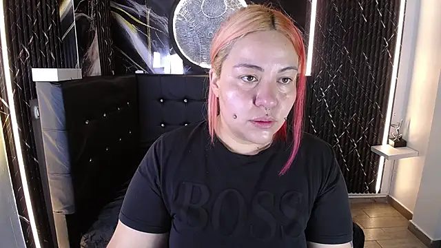 Bruja  Scarlata online show from 12.16.25