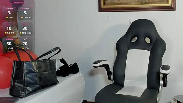 Wendy Marchall online show from 02.16.26