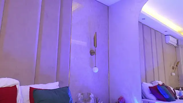 Snapshot of Denise_Taylor chatting on 02.19.26 Denise Taylor online show from 02.19.26