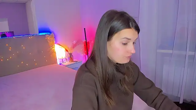 Laura Leee online show from 02.02.26