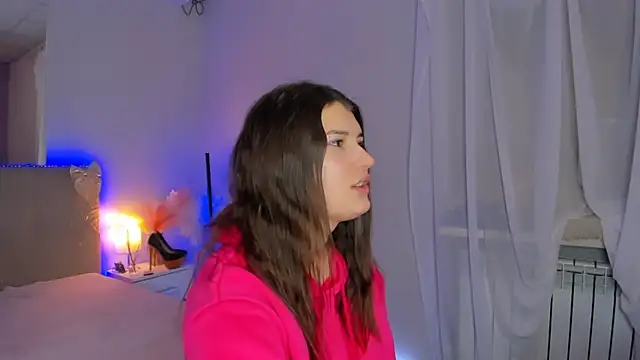 Laura Leee online show from 02.12.26