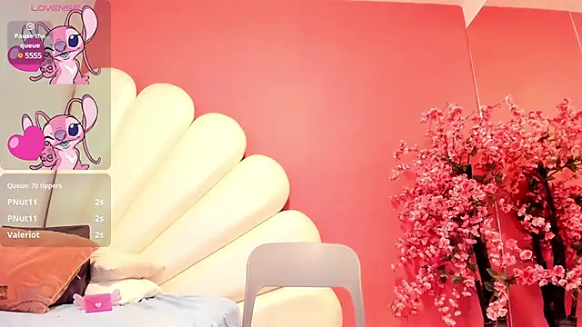 Genesis Sanders online show from 03.09.25