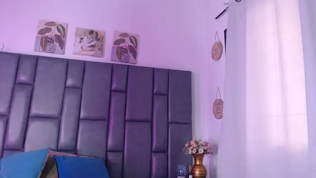 sophiaFoster4u online show from 02.06.25