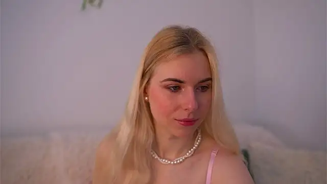 lorrie love story online show from 04.06.26