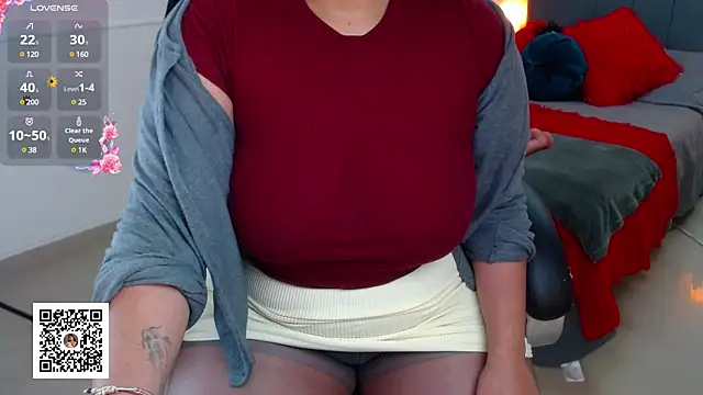 VictoriaMontero30000 online show from 01.13.25