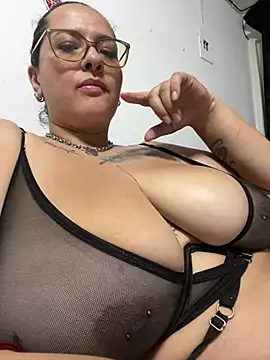 KarllaWalker online show from 07.24.26