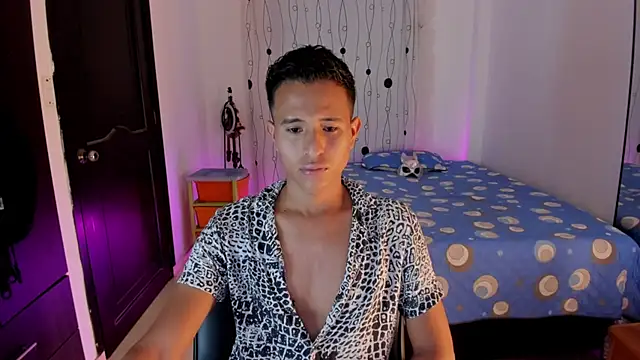 alessandro wizard online show from 02.05.25