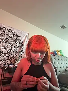 butterflybootyy online show from 10.03.25