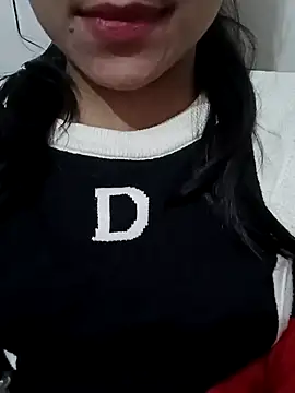 Snapshot of Riyu_05 chatting on 01.02.25 Riyu 05 online show from 01.02.25